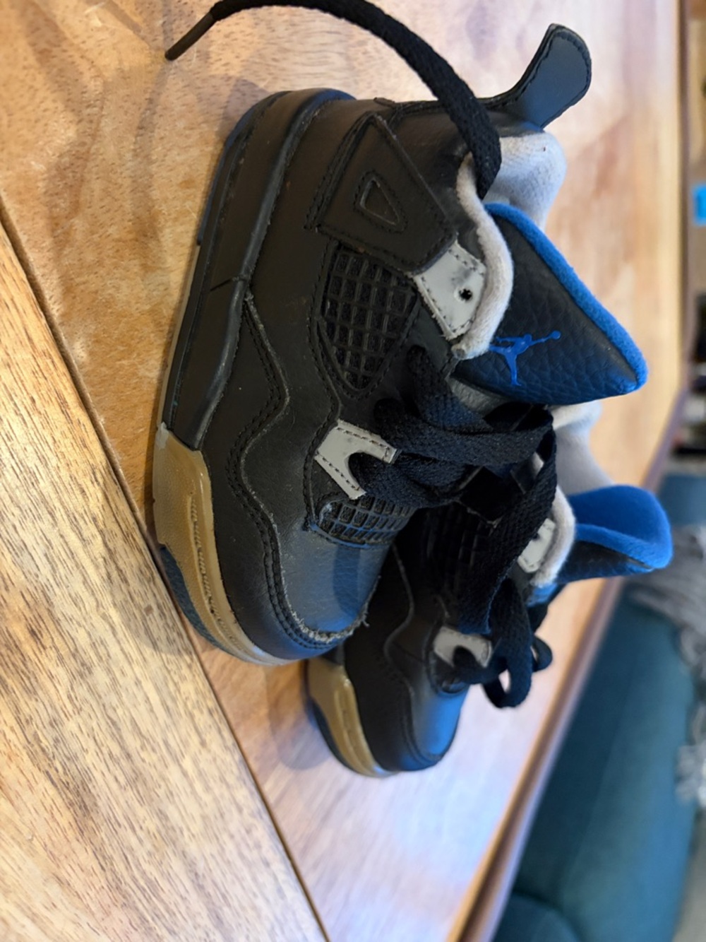 Jordan Kids Black, Blue & Tan Low-Top Sneakers